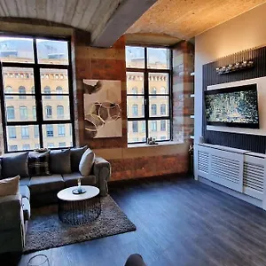 Apartment Modern 1 Bed With Secure Gated Parking